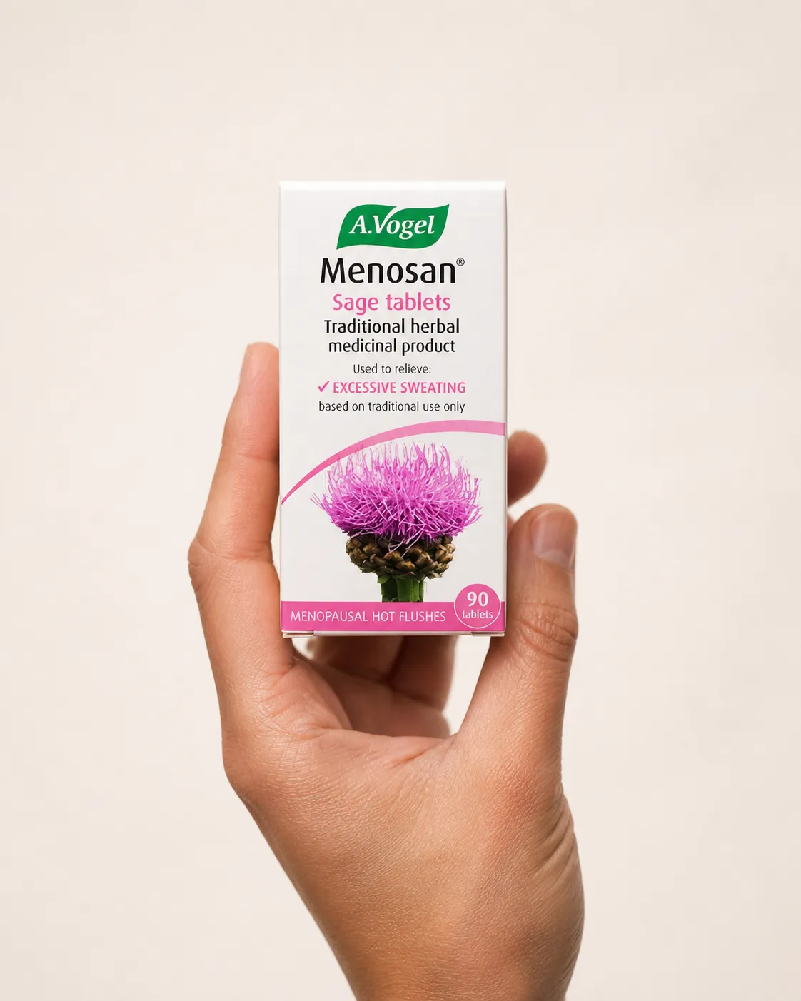 EluMax Cream — el envase en la mano